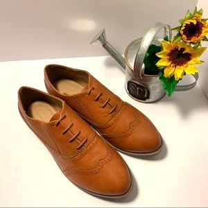 ASOS london rebel lace up brogues Women’s size 8